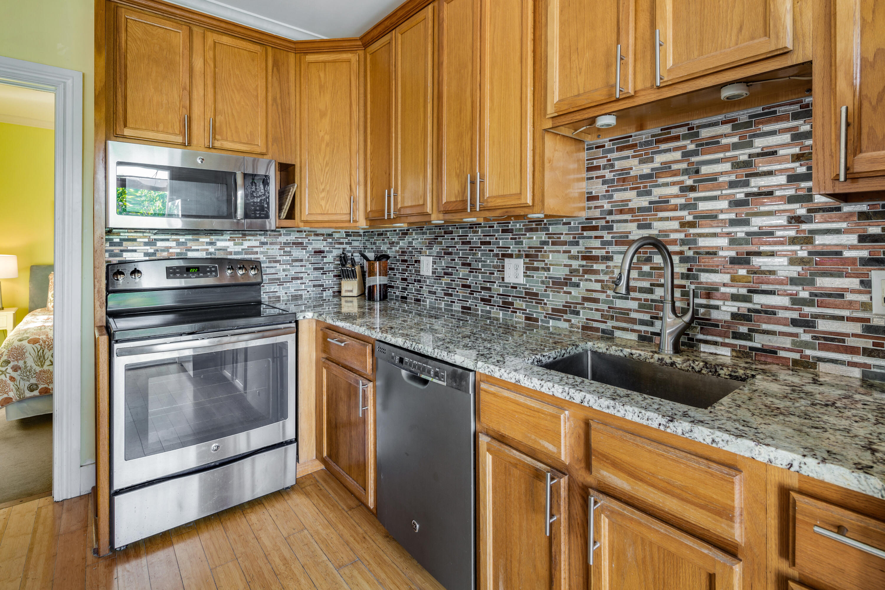508 Louisa Street, Unit 3 Key West, FL 33040 - Photo 13 of 23 508 Louisa-15