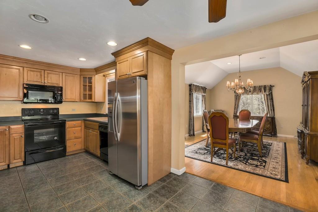 30 Arrowhead Road Bellingham, MA 02019 - Photo 10 of 28 Gallery Image 10