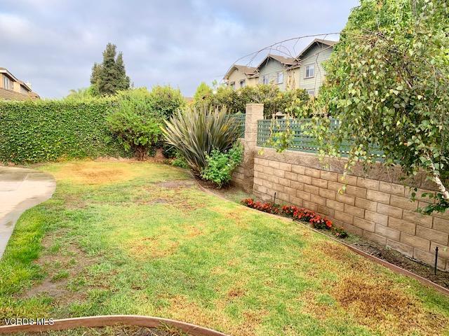 2153 Ribera Drive Oxnard, CA 93030 - Photo 27 of 34 a view of a yard with plants
