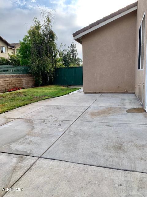 2153 Ribera Drive Oxnard, CA 93030 - Photo 32 of 34 a view of outdoor space and yard