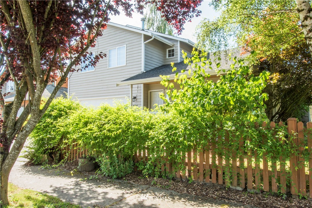 924 Bryant Road Sultan, WA 98294 - Photo 1 of 25