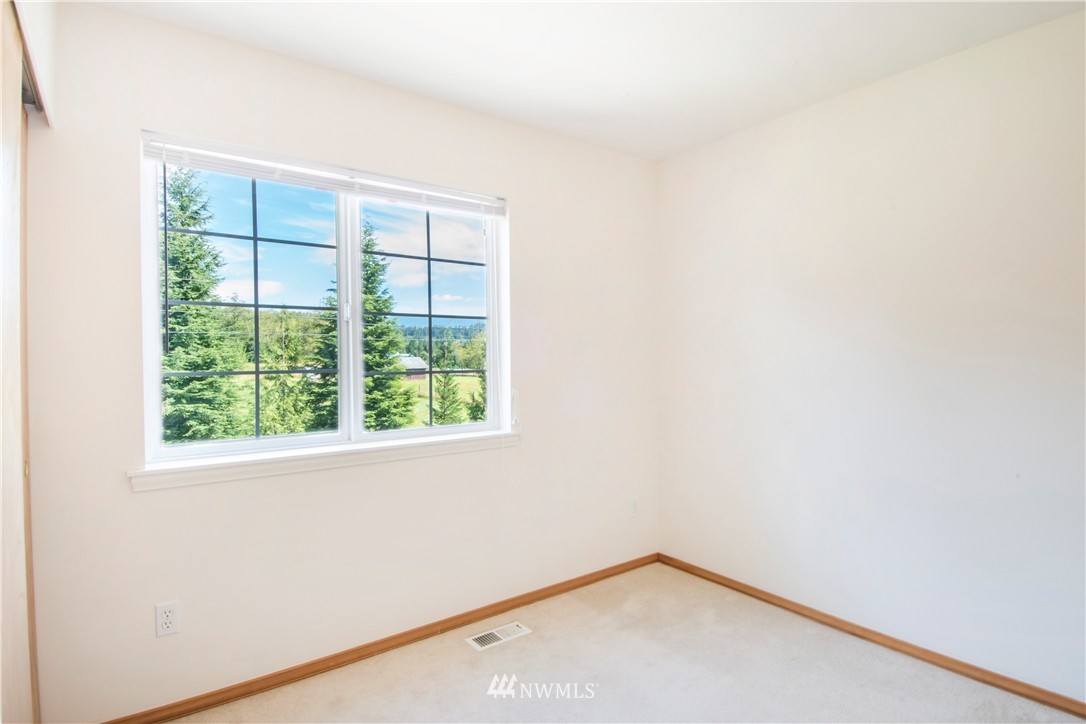 924 Bryant Road Sultan, WA 98294 - Photo 13 of 25