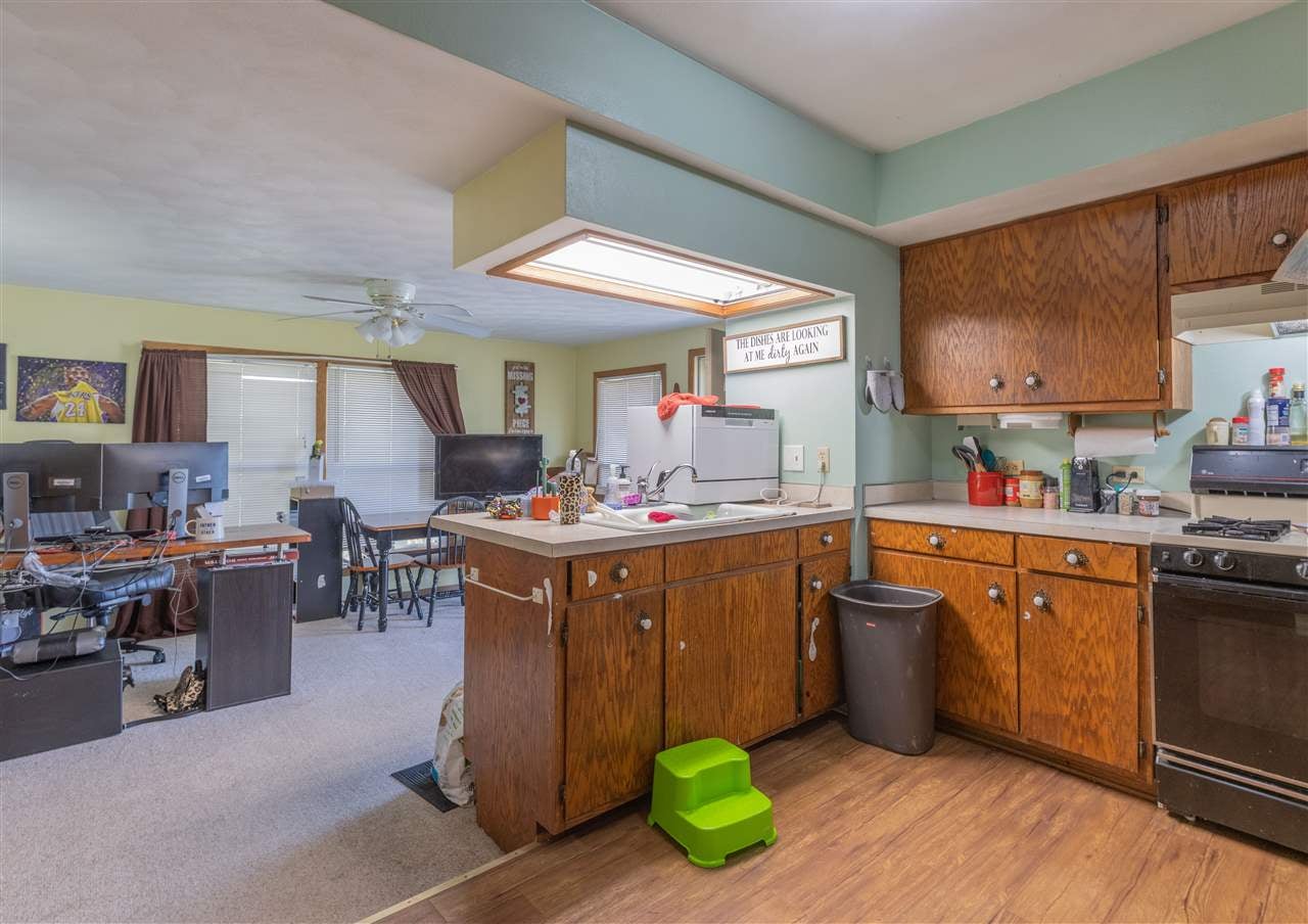 5101 Lafayette Road Waterloo, IA 50707 - Photo 6 of 11 Gallery Image 6
