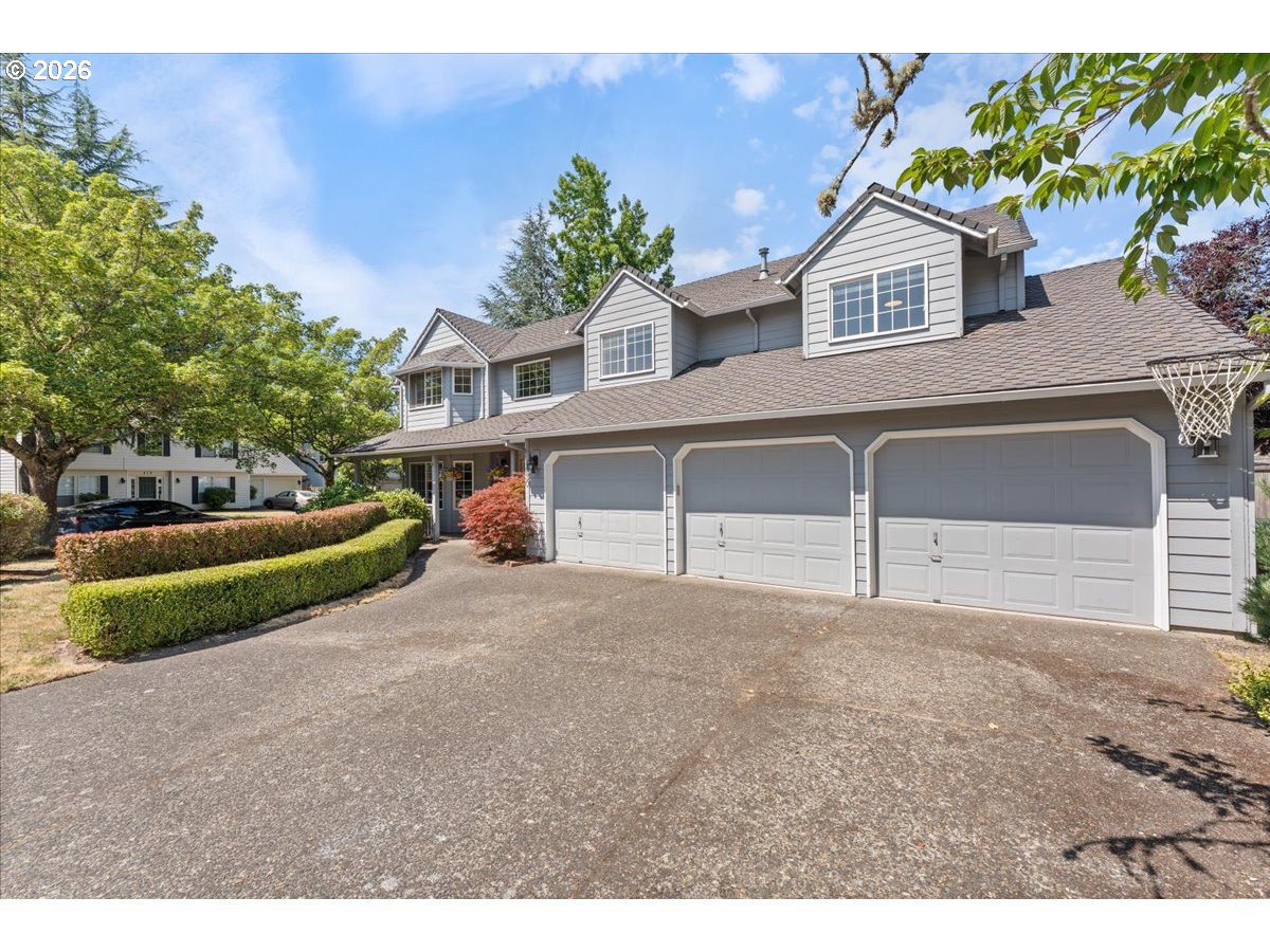 530 Southwest 167th Avenue Beaverton, OR 97006 - Photo 1 of 48 Exterior