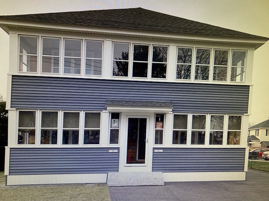 82-84 Enfield Street Springfield, MA 01151 - Photo 1 of 14 Gallery Image 1