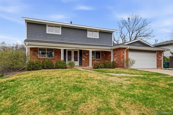 $725,000 | 4455 East Hinsdale Place, Centennial, CO 80122