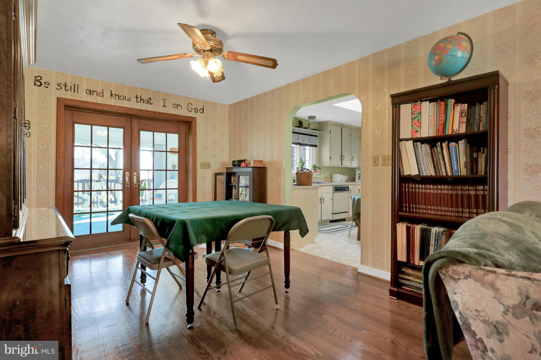 6120 Marsh Road Waynesboro, PA 17268 - Photo 12 of 27 Dining Room