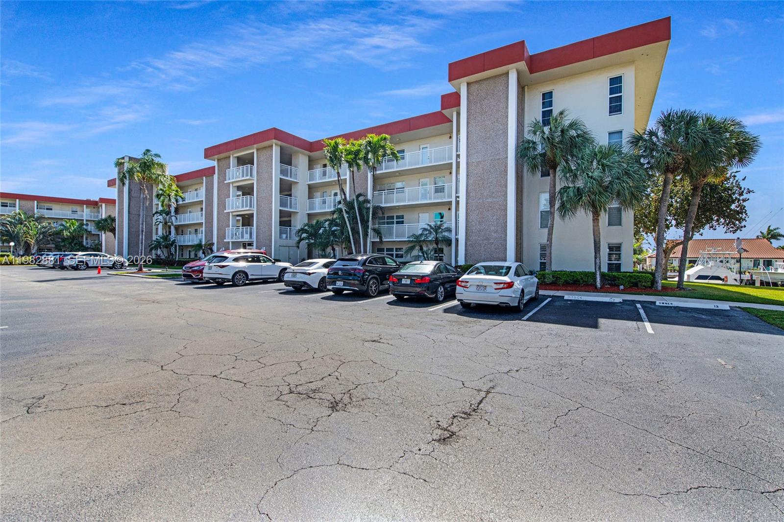 3050 Northeast 48th Court, Unit 401 Lighthouse Point, FL 33064 - Photo 29 of 35