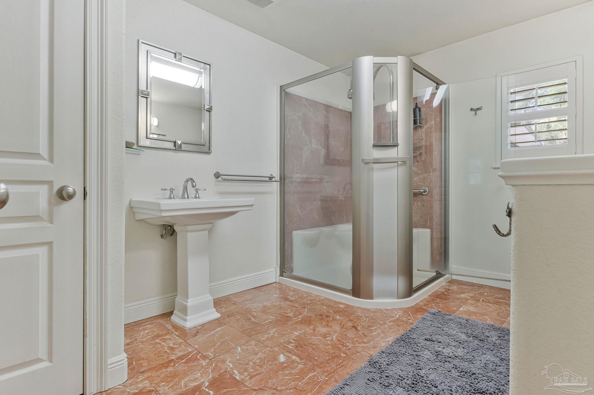 1246 West 10 Mile Road Cantonment, FL 32533 - Photo 40 of 44
