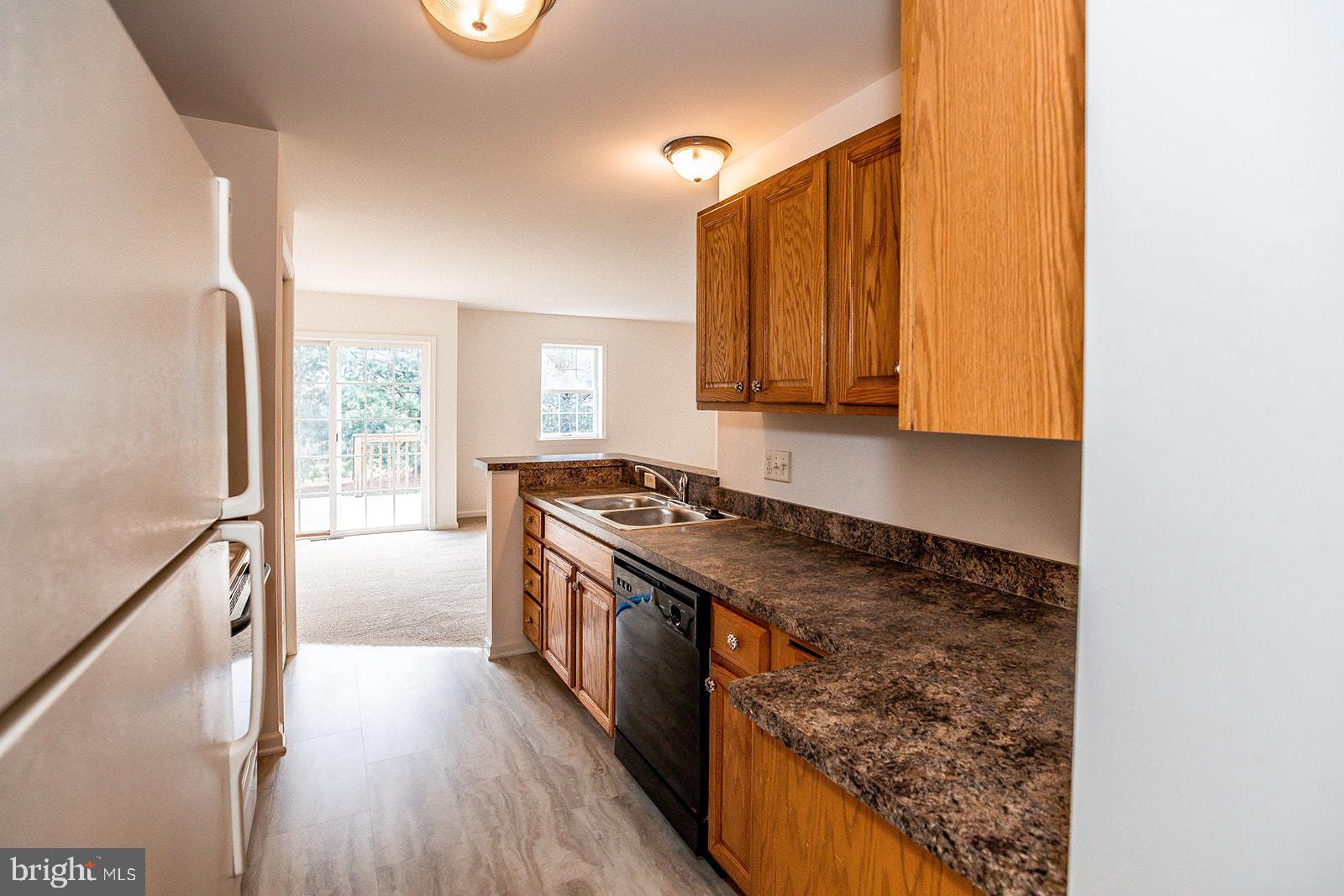 789 Keller Drive Lititz, PA 17543 - Photo 13 of 39