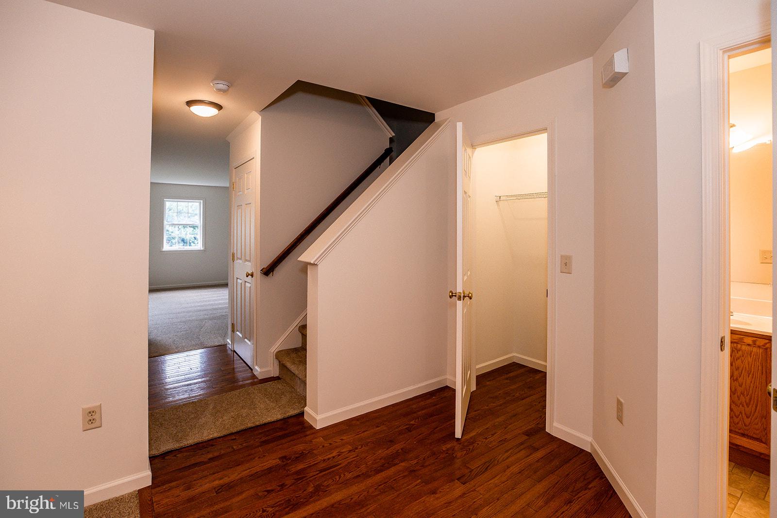789 Keller Drive Lititz, PA 17543 - Photo 5 of 39