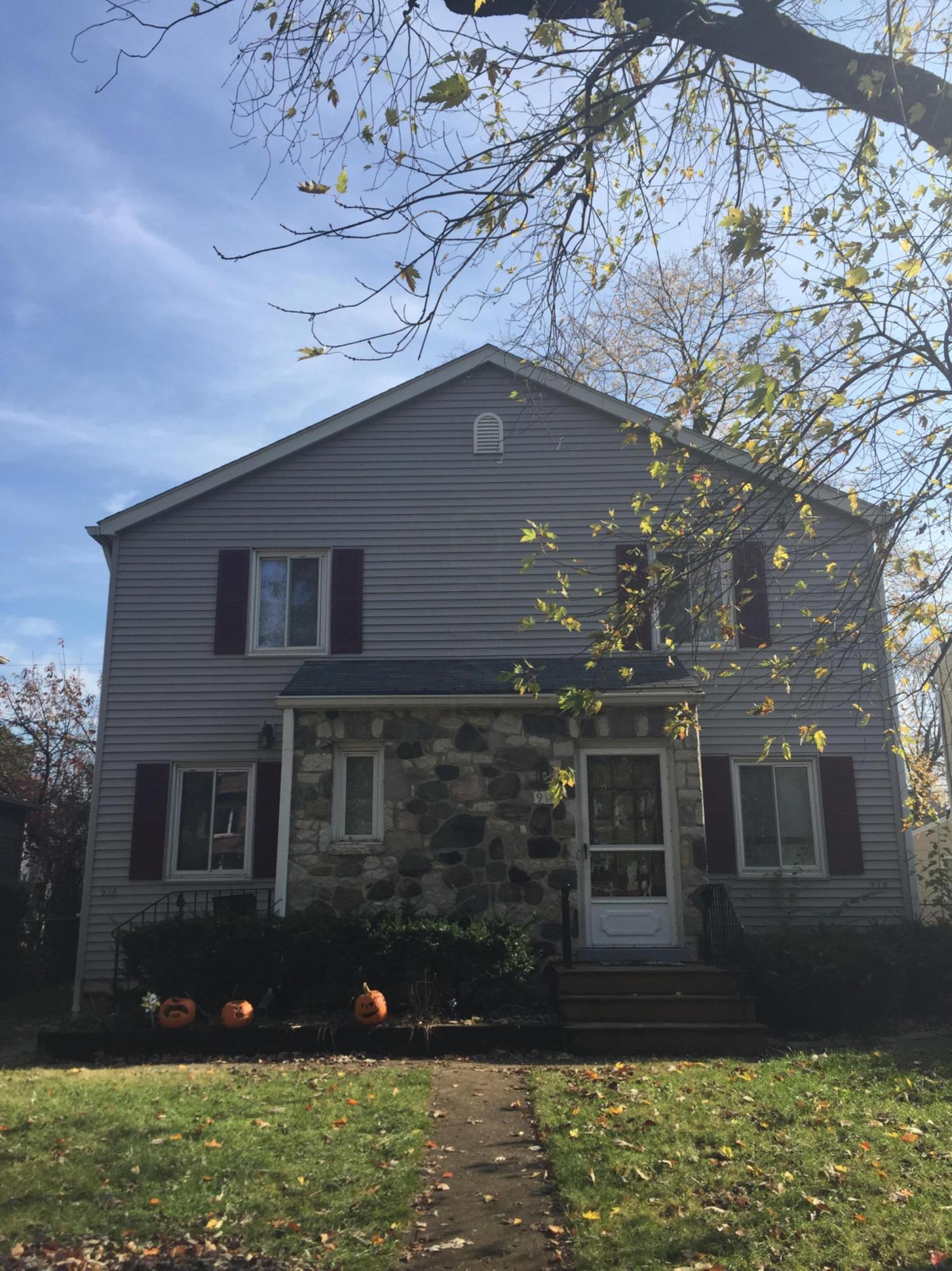 914 Palmer Road Grandview Heights, OH 43212 - Photo 1 of 6