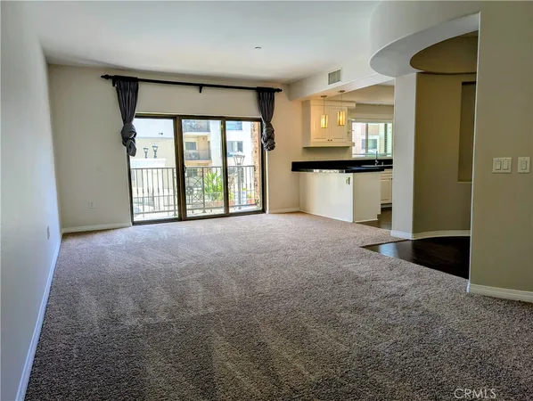 $3,300 | 600 North Atlantic Boulevard, Unit 406, Monterey Park, CA 91754