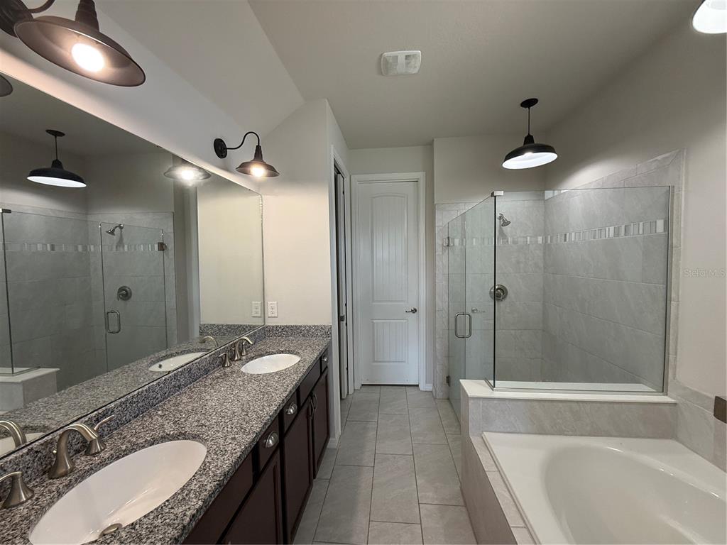 7360 Pool Compass Loop Wesley Chapel, FL 33545 - Photo 15 of 35