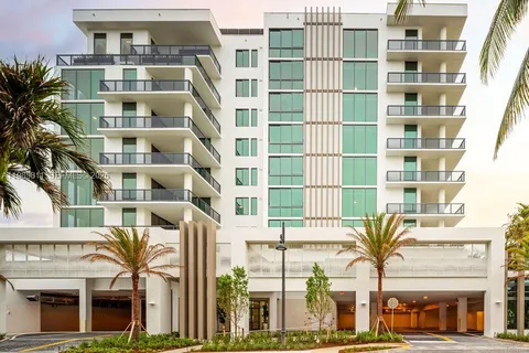 $3,555,000 | 305 Briny Avenue, Unit 405, Pompano Beach, FL 33062