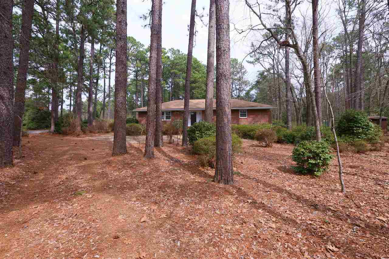 865 Barber Road Southern Pines, NC 28387 - Photo 17 of 24 Huge Yard!