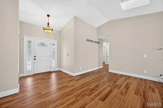 $322,000 | 201 Westminster Drive, St. Peters, MO 63376