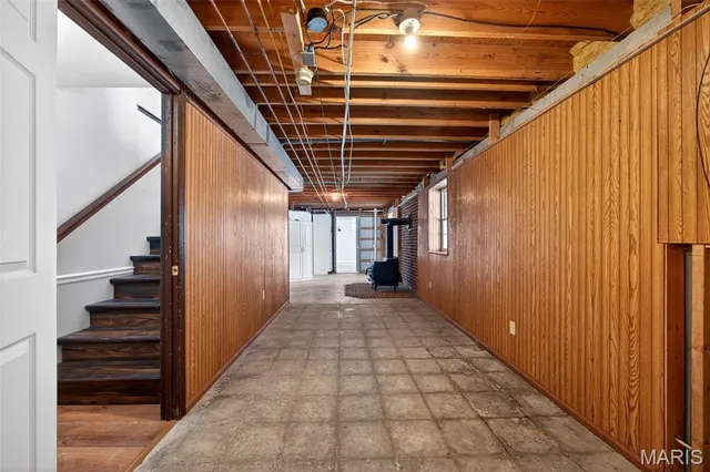 $322,000 | 201 Westminster Drive, St. Peters, MO 63376