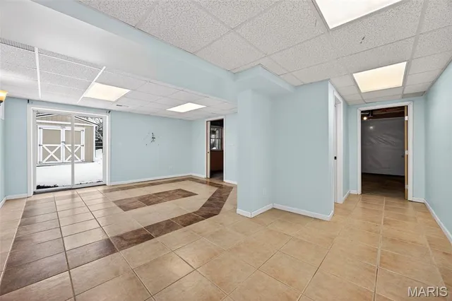 $322,000 | 201 Westminster Drive, St. Peters, MO 63376