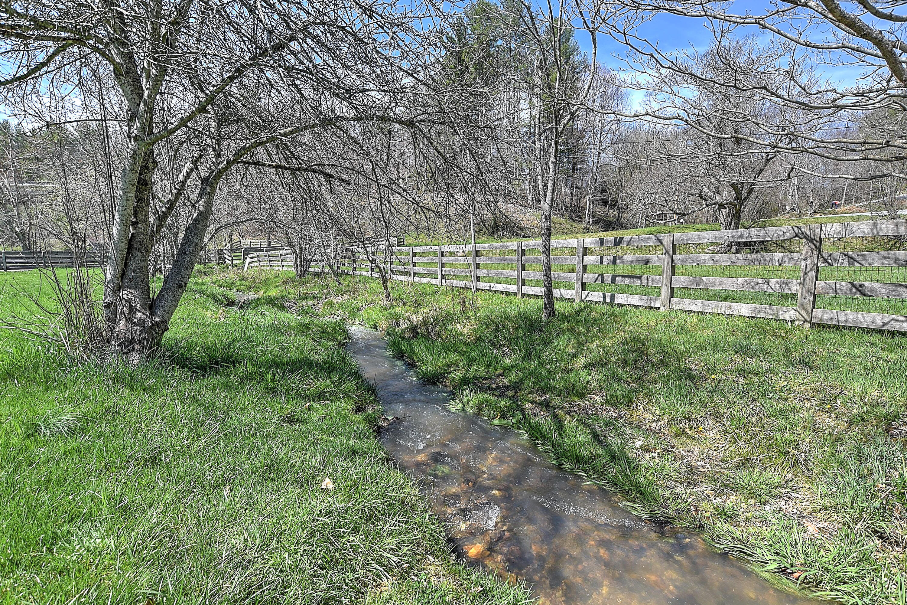 460 Tilson Mountain Road Flag Pond, TN 37657 - Photo 38 of 96 460 Tilson Mtn Rd-41