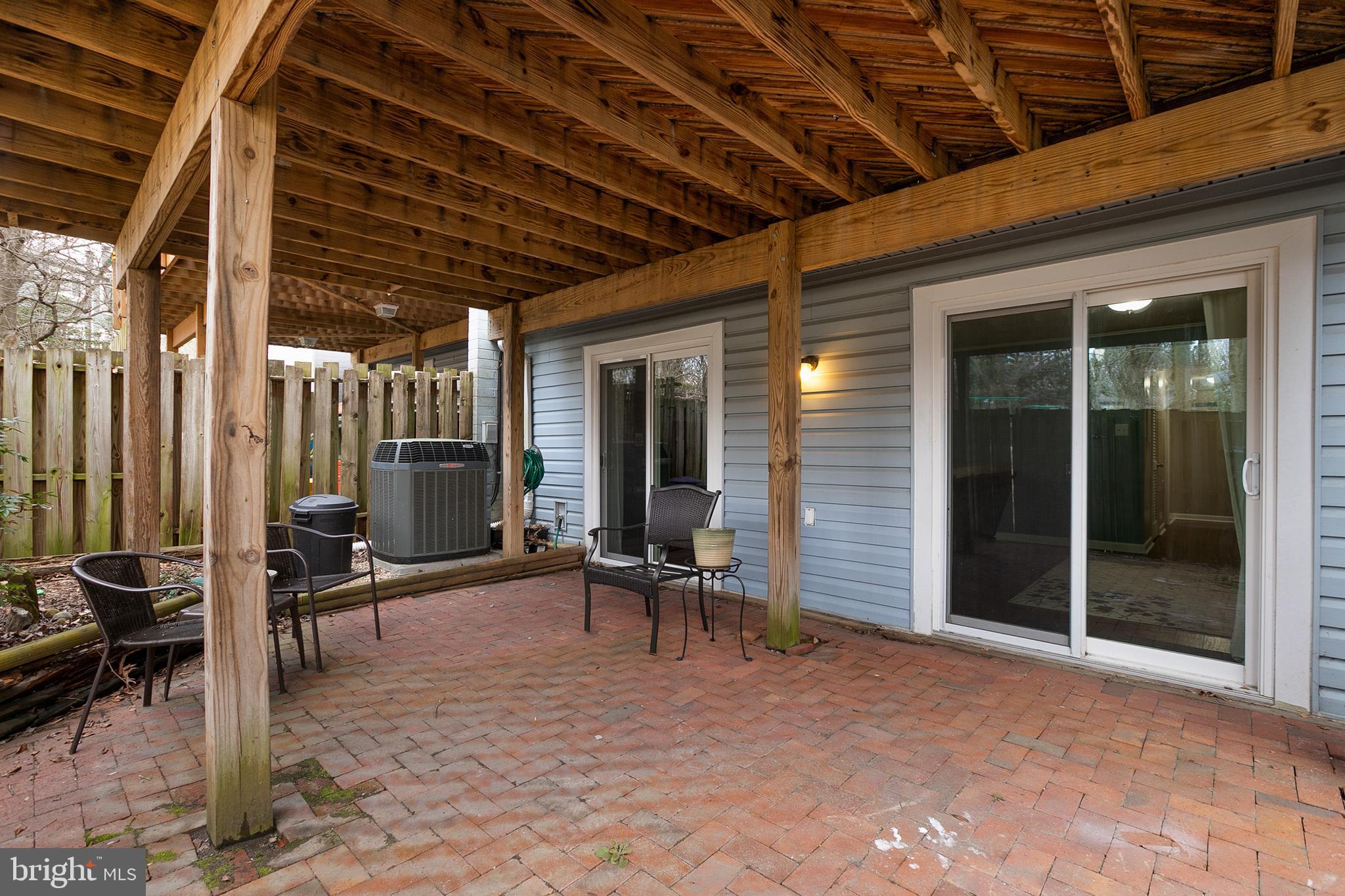1524 Goldenrain Court Reston, VA 20190 - Photo 29 of 38 Gallery Image 29