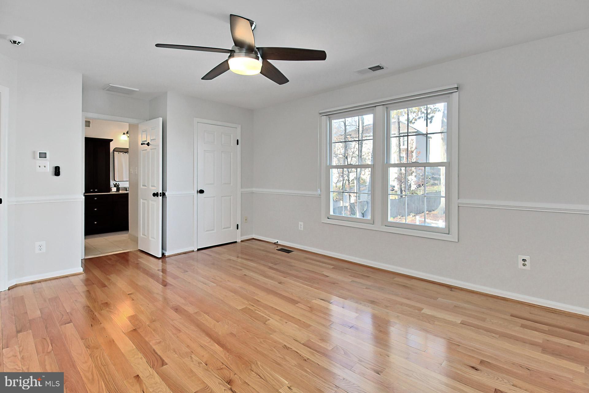 12584 Rock Ridge Road Herndon, VA 20170 - Photo 17 of 28 Junior Suite w/ Direct Access into Bath+ Wood Flrs