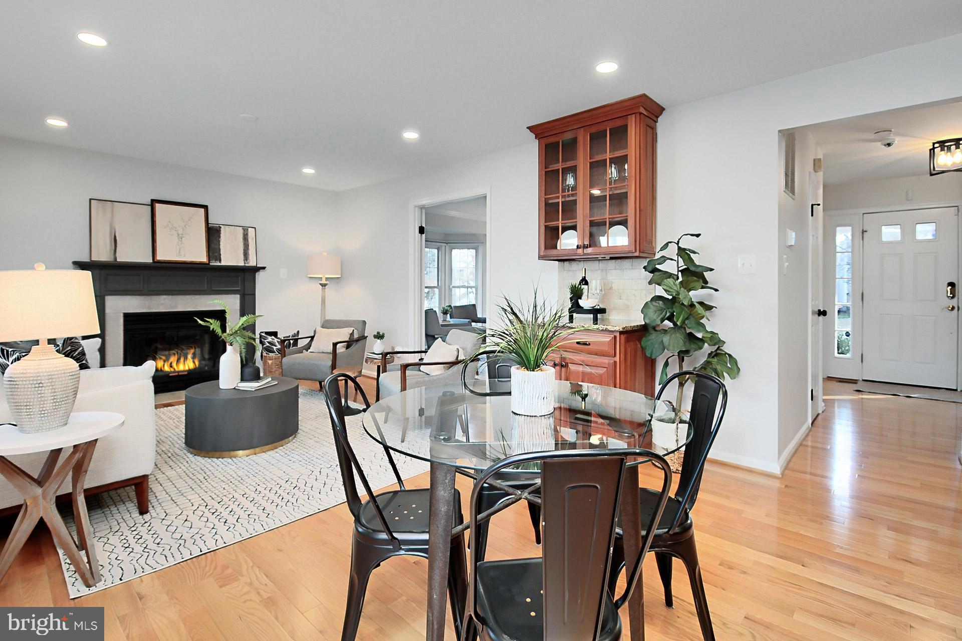12584 Rock Ridge Road Herndon, VA 20170 - Photo 10 of 28 Eat In Kitchen
