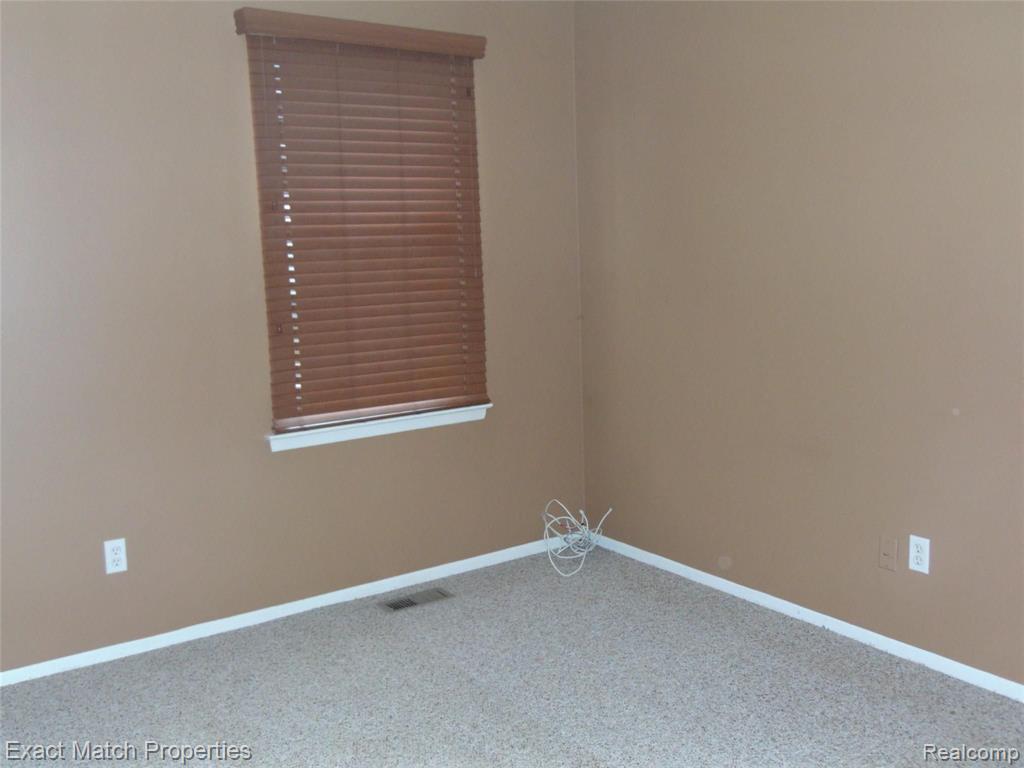 3152 High Pointe Ridge Road Lake Orion, MI 48359 - Photo 14 of 24