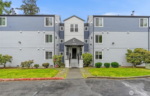 $355,000 | 20330 Bothell Everett Highway, Unit C201, Bothell, WA 98012
