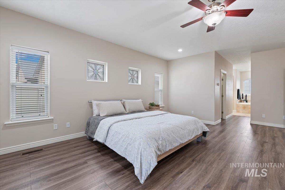 3758 South Merrivale Way Meridian, ID 83642 - Photo 16 of 50