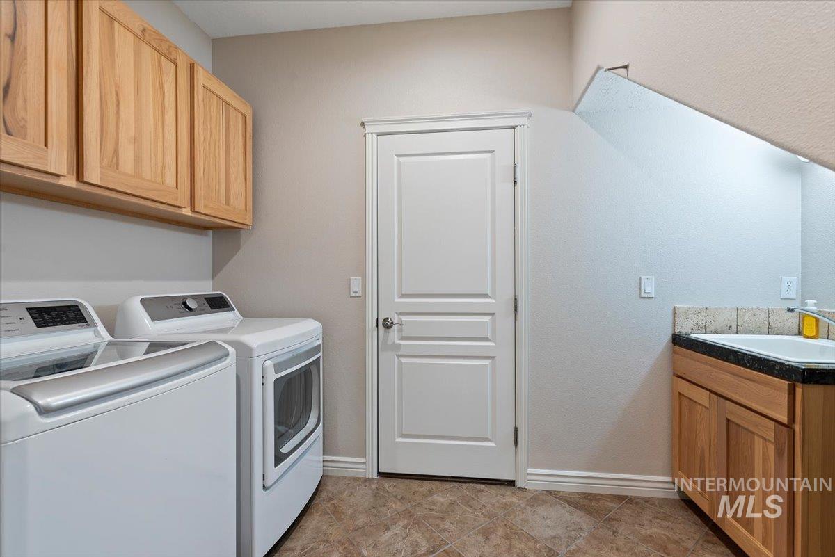 3758 South Merrivale Way Meridian, ID 83642 - Photo 33 of 50