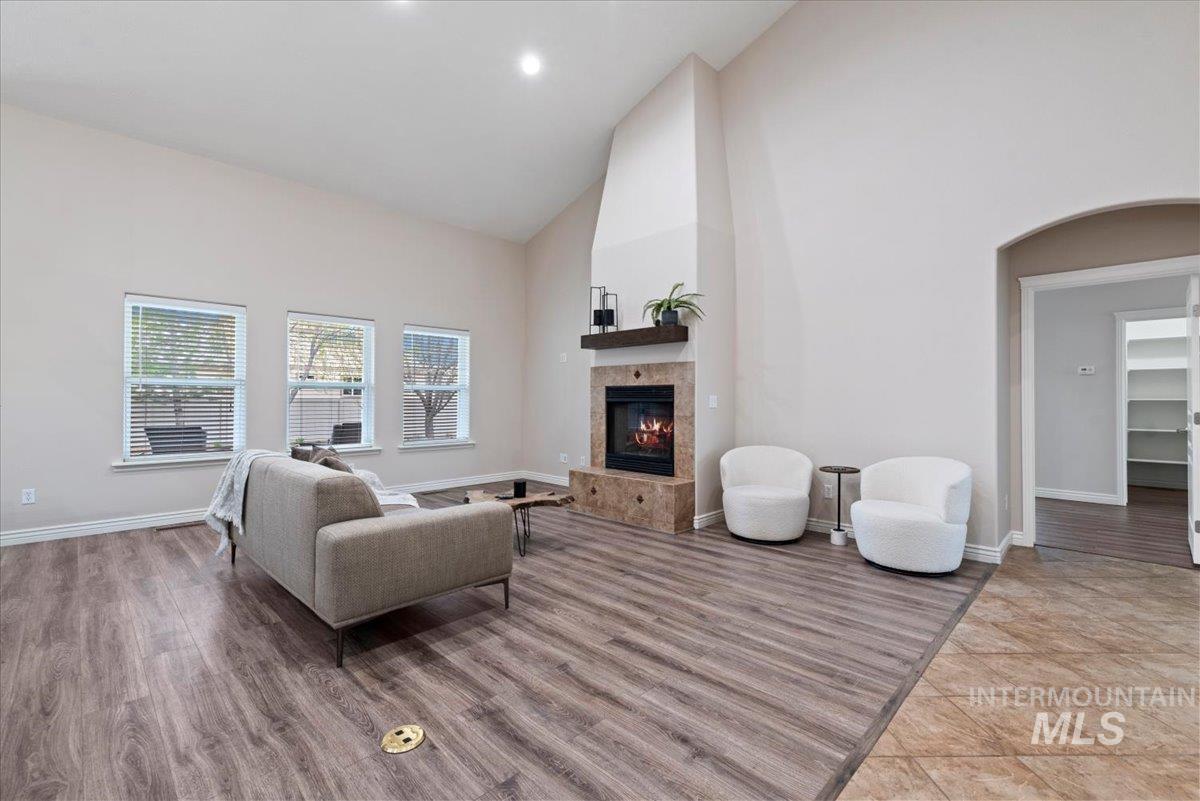 3758 South Merrivale Way Meridian, ID 83642 - Photo 7 of 50