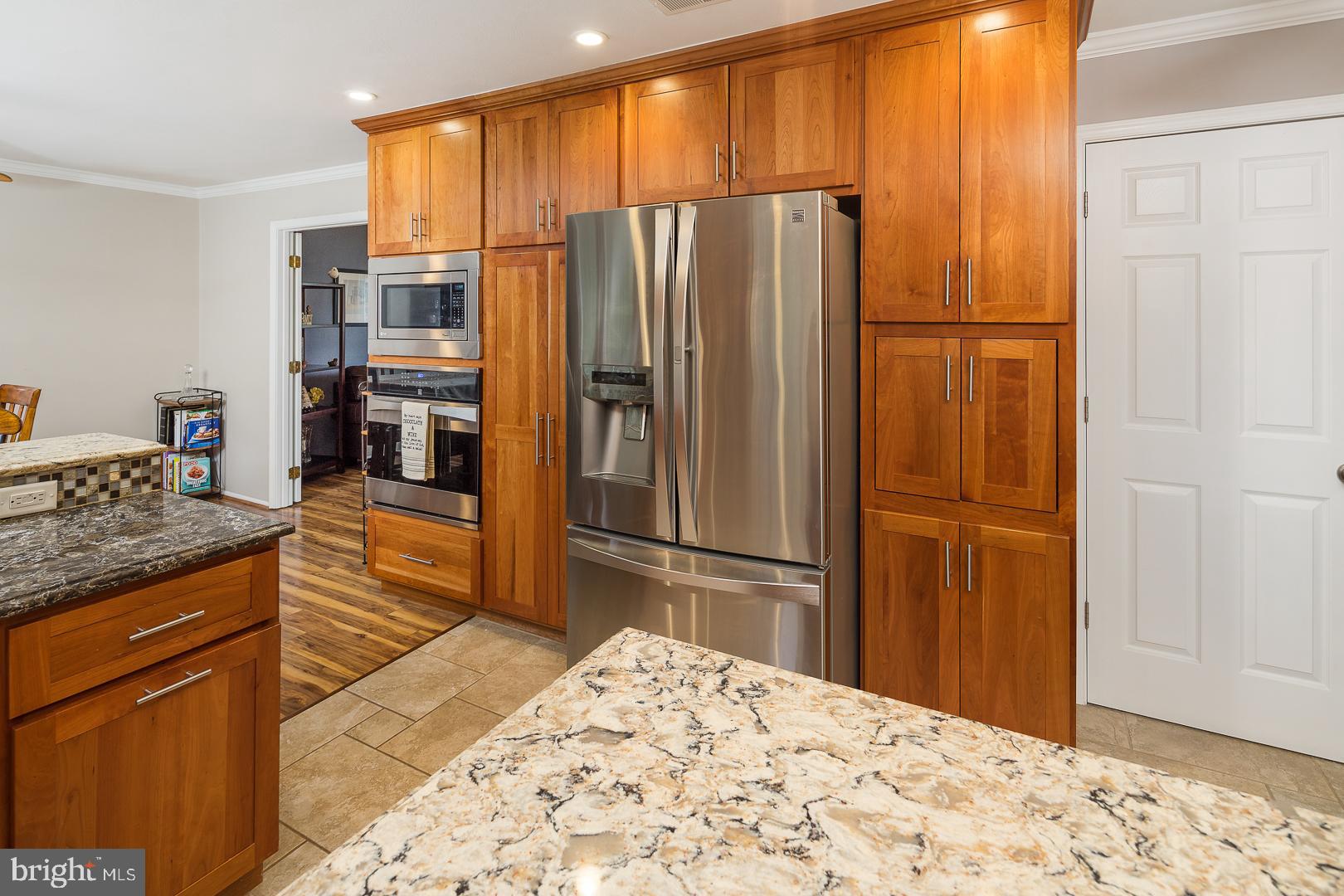 7 Valley Road Hamilton, NJ 08690 - Photo 14 of 39
