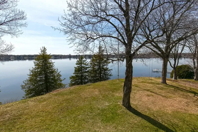 $9,995,000 | 1655 Bohns Point Road, Wayzata, MN 55391