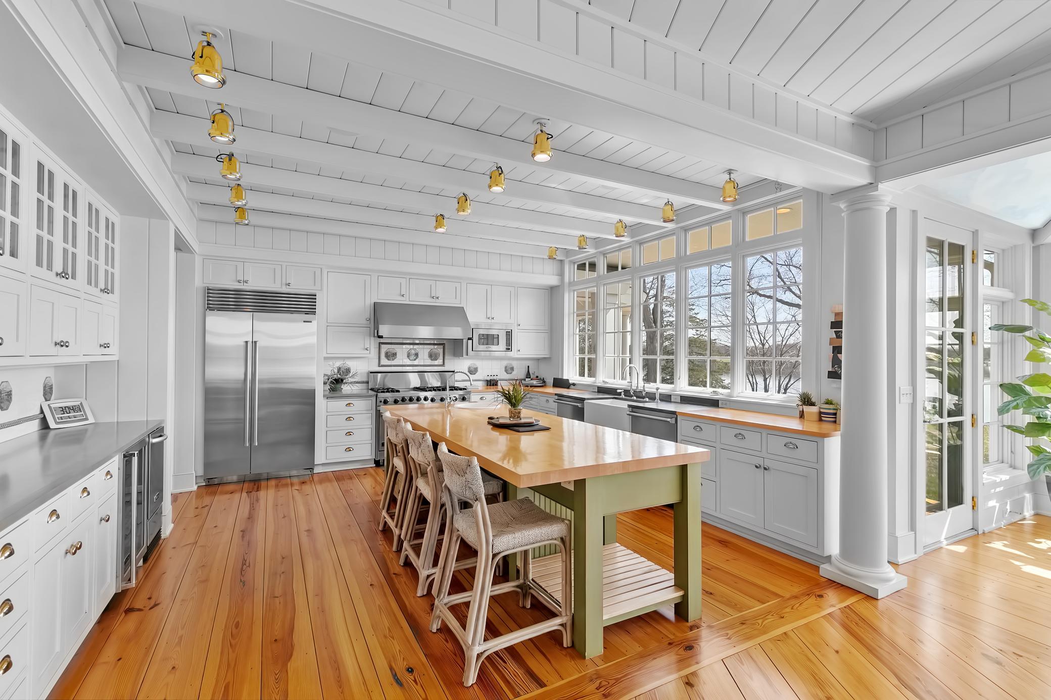 1655 Bohns Point Road Wayzata, MN 55391 - Photo 7 of 36