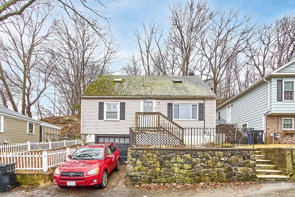 9 Intervale Road Salem, MA 01970 - Photo 1 of 16 Gallery Image 1