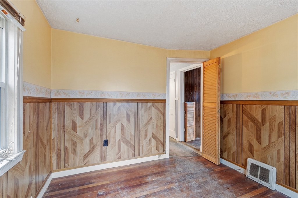 9 Intervale Road Salem, MA 01970 - Photo 12 of 16 Gallery Image 12