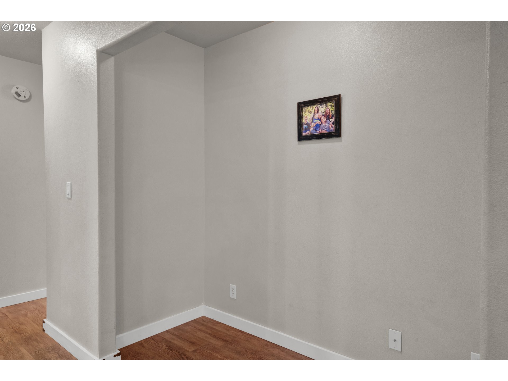 76554 Bobbe Way Oakridge, OR 97463 - Photo 13 of 47 a view of a hallway