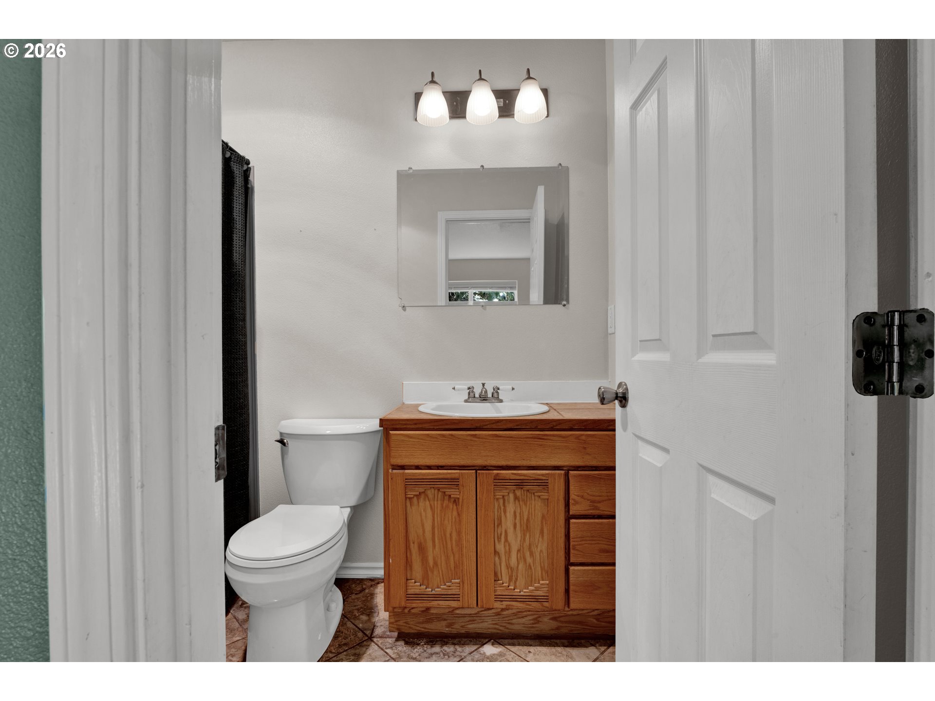 76554 Bobbe Way Oakridge, OR 97463 - Photo 18 of 47 a bathroom with a sink and a toilet