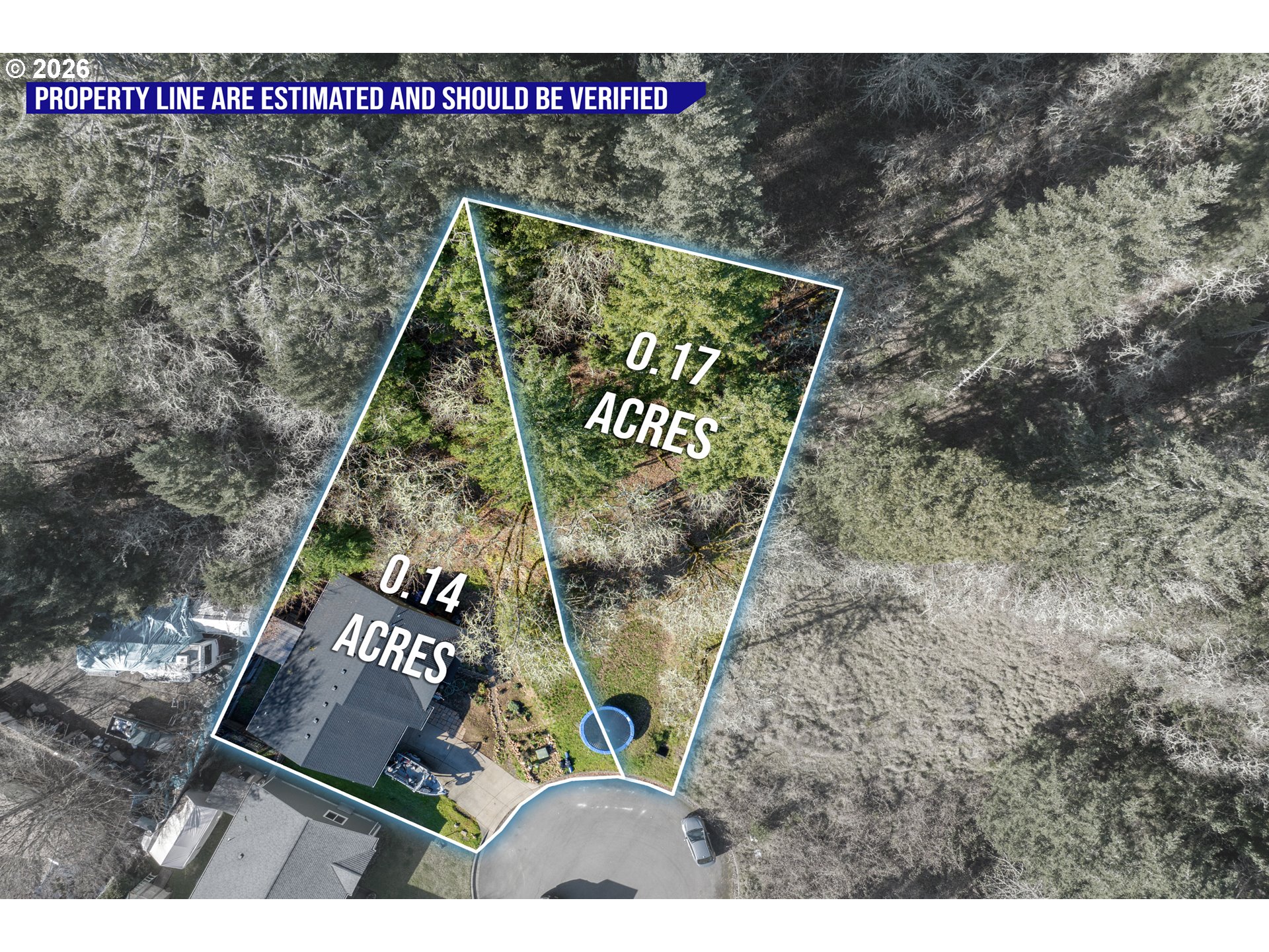 76554 Bobbe Way Oakridge, OR 97463 - Photo 3 of 47 a sign on the side of the road