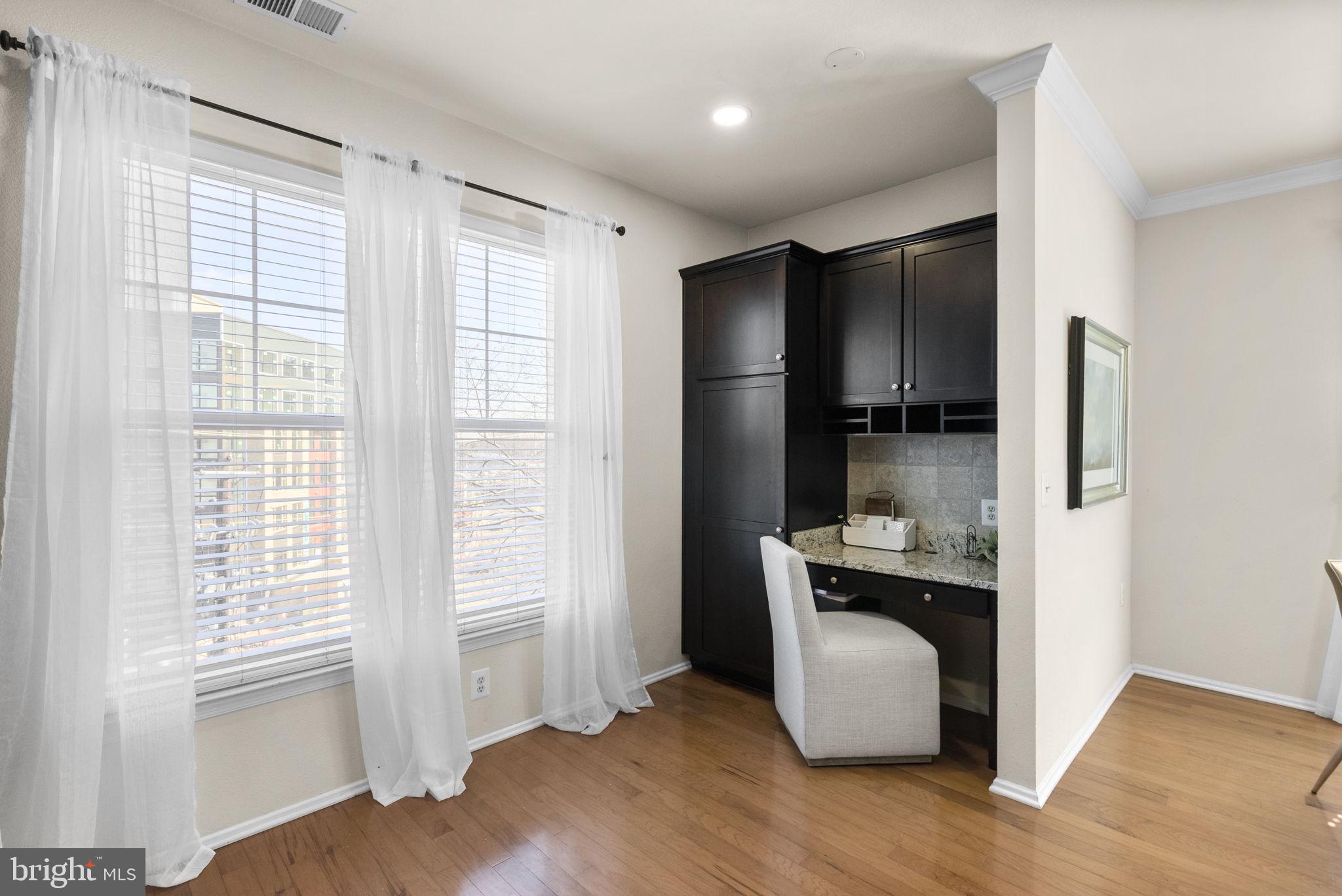 11800 Old Georgetown Road, Unit 1406 Rockville, MD 20852 - Photo 19 of 52