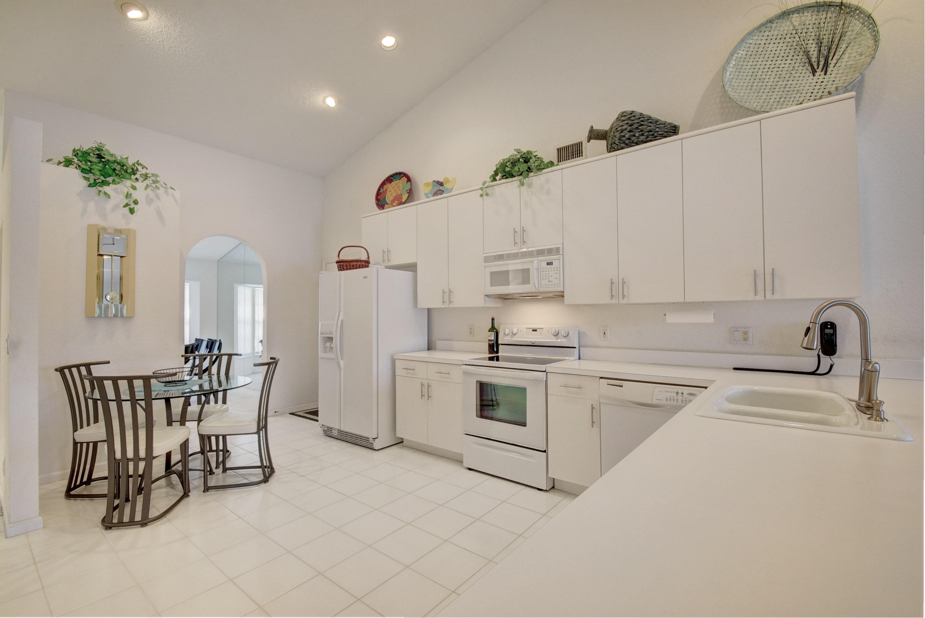 18055 Clear Brook Circle Boca Raton, FL 33498 - Photo 5 of 46 Virtuals1 (10)