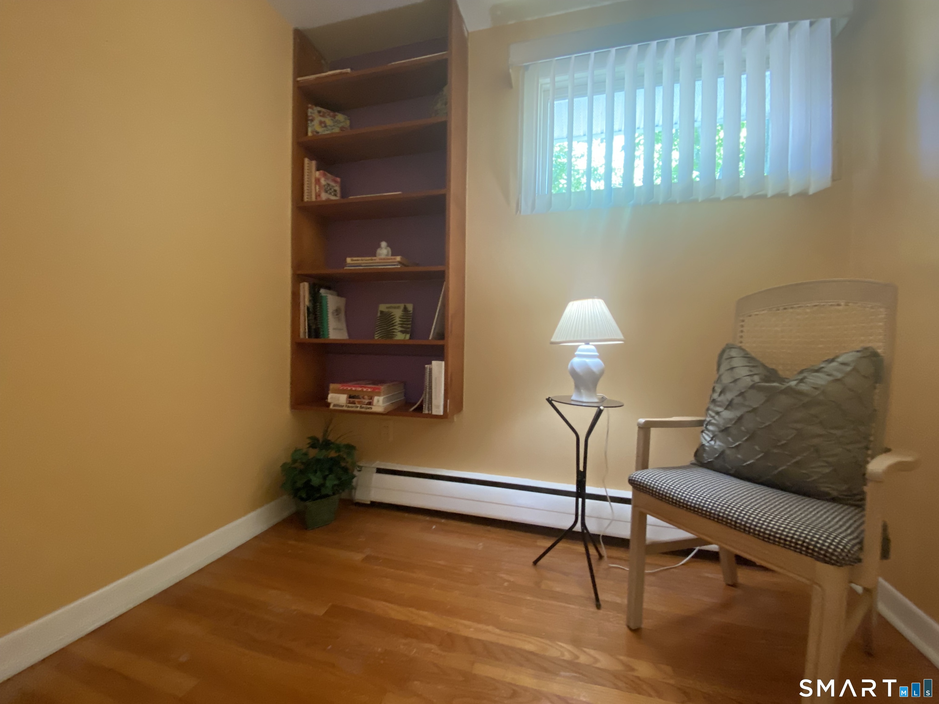 8 Commodore Street Norwich, CT 06360 - Photo 16 of 38