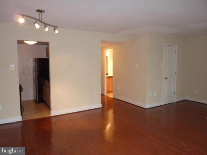 1220 Blair Mill Road, Unit 116 Silver Spring, MD 20910 - Photo 27 of 30 Living Room #3