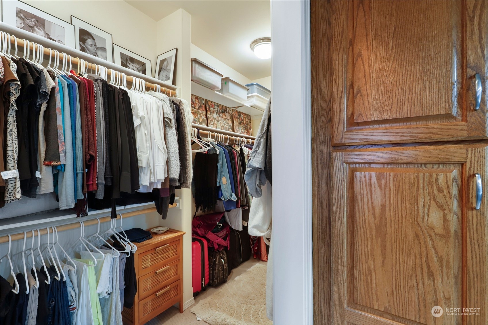 421 Blakely Boulevard Sequim, WA 98382 - Photo 24 of 35 a view of walk in closet with clothes