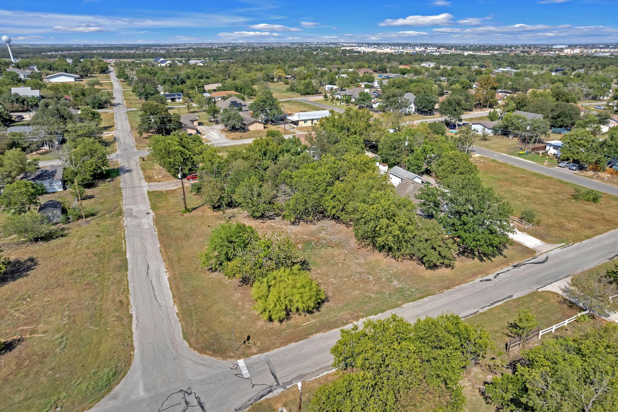 301 East Boyce Street Manor, TX 78653 - Photo 2 of 5 Bird's eye view