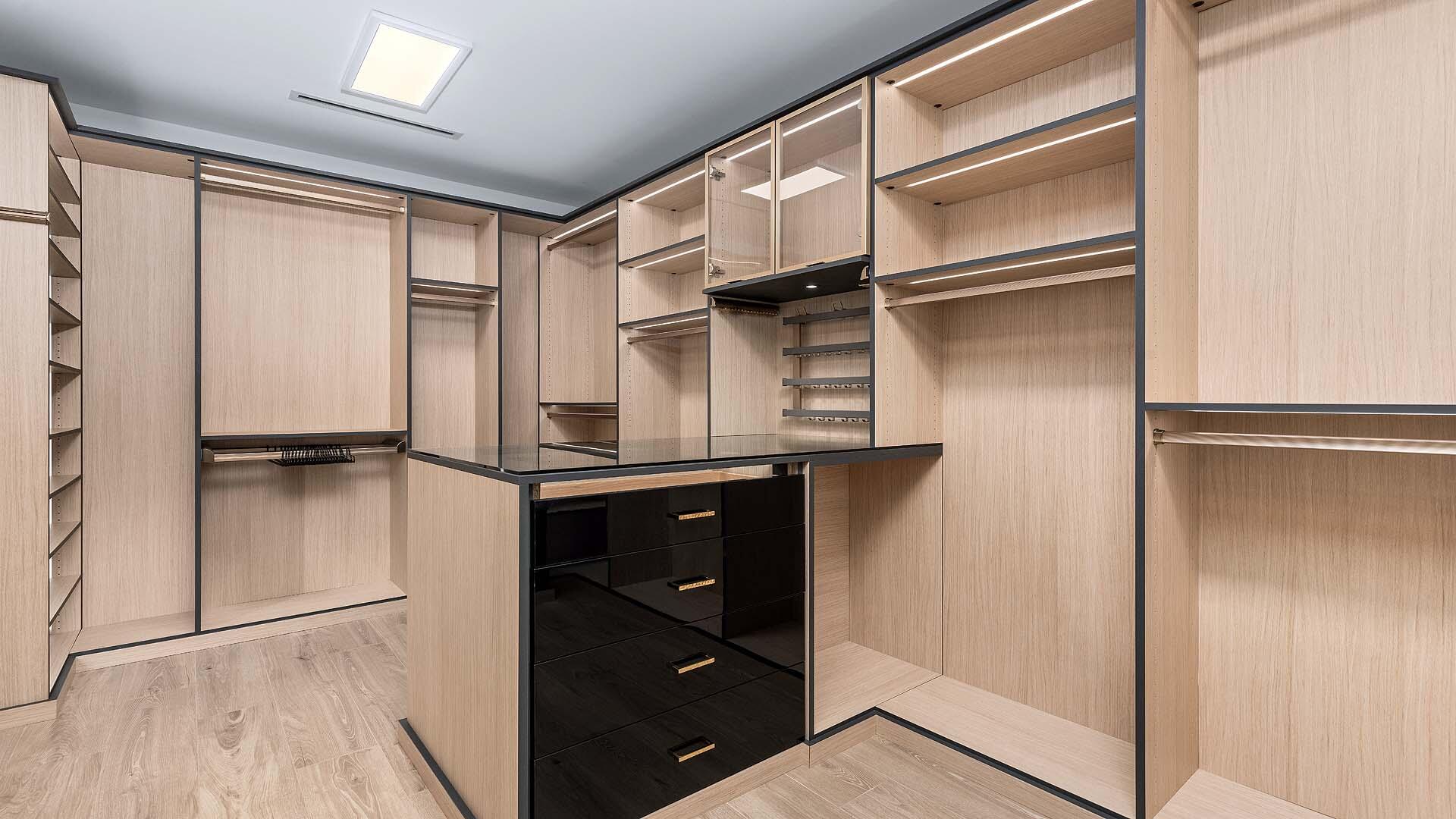 917 Bucida Road, Unit A Delray Beach, FL 33483 - Photo 19 of 36 a kitchen with a refrigerator and a sink