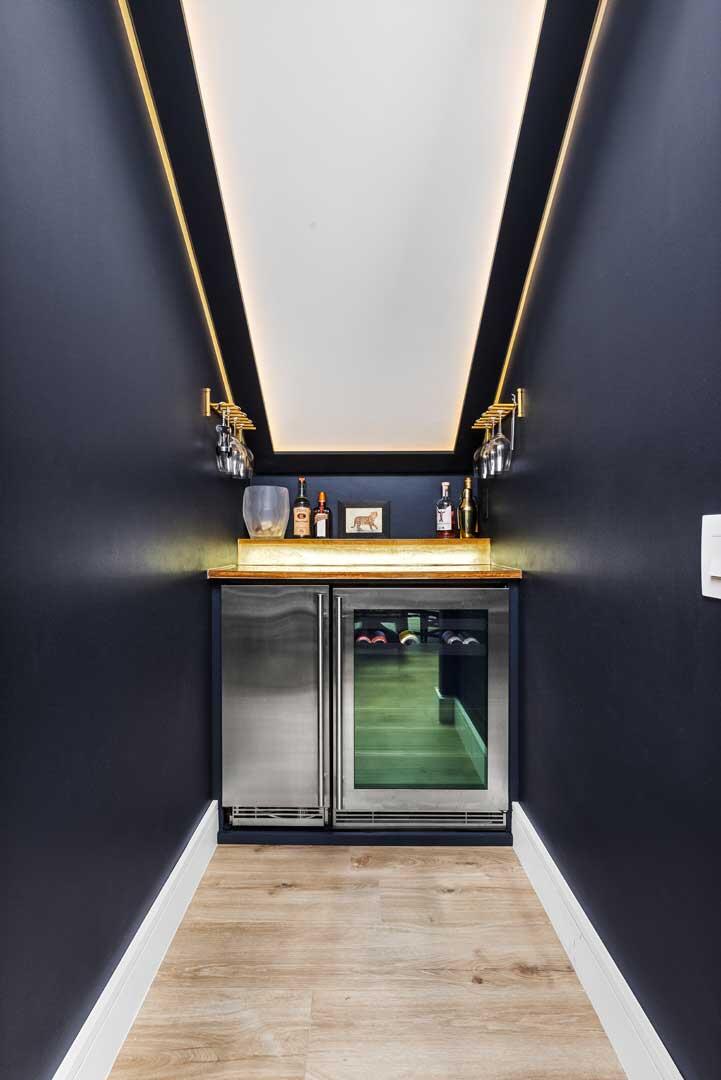 917 Bucida Road, Unit A Delray Beach, FL 33483 - Photo 9 of 36 a view of an entryway