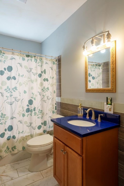 161 Prudence Avenue Providence, RI 02909 - Photo 11 of 15