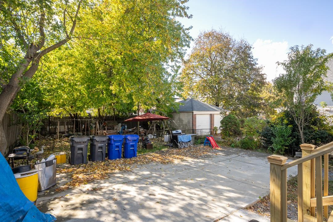 161 Prudence Avenue Providence, RI 02909 - Photo 3 of 15